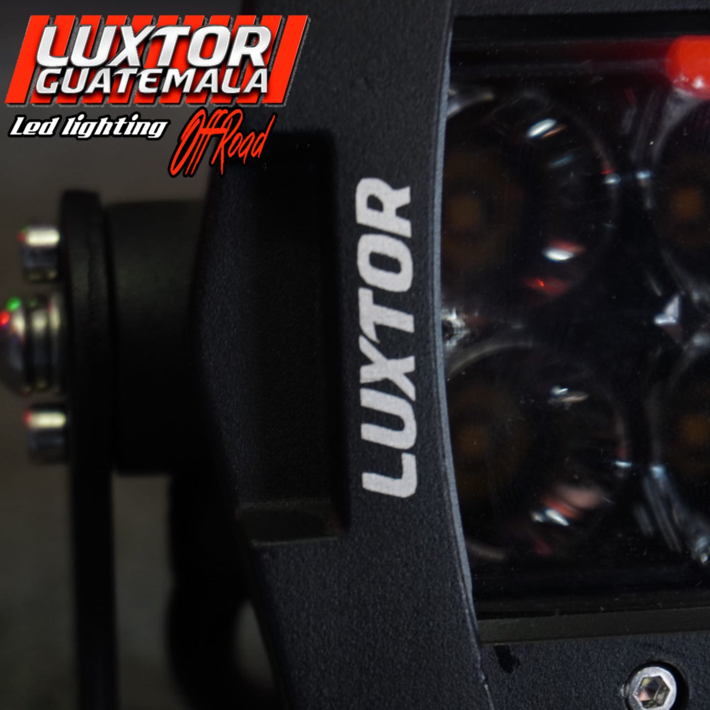 Barra LED Láser Luxtor® 32"