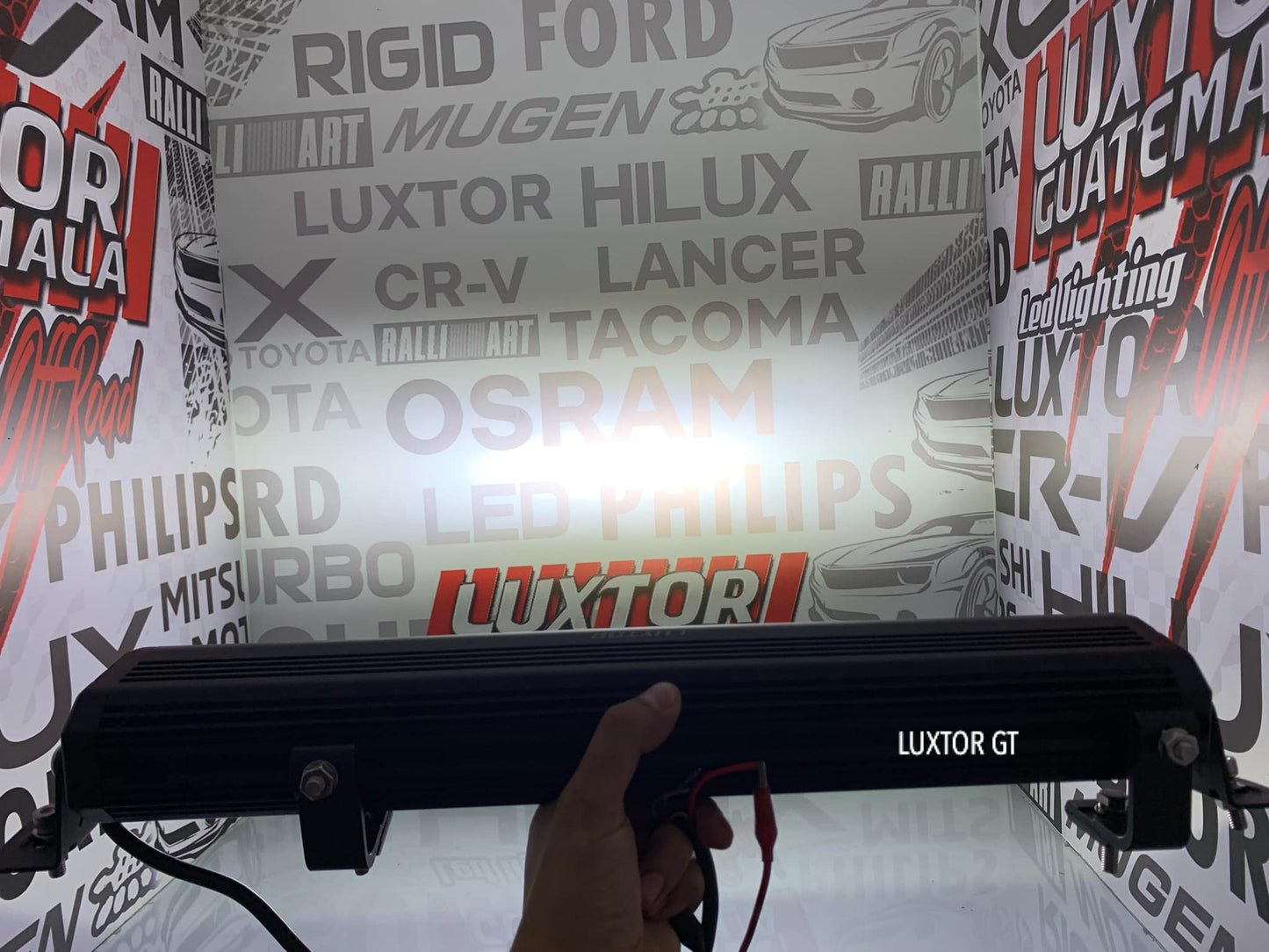 Barra LED Luxtor® 22" con DRL Ámbar y Blanco
